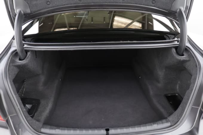 2025 BMW 5 Series