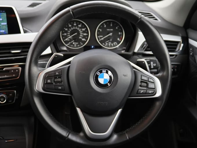 2025 BMW X1