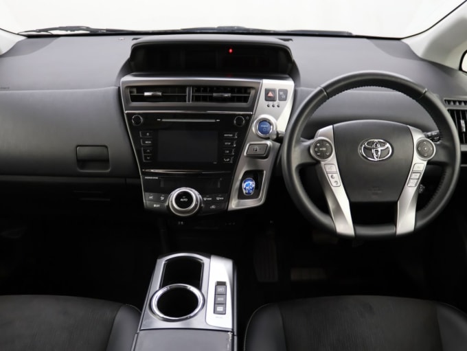 2025 Toyota Prius+