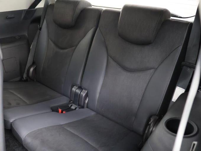 2025 Toyota Prius+