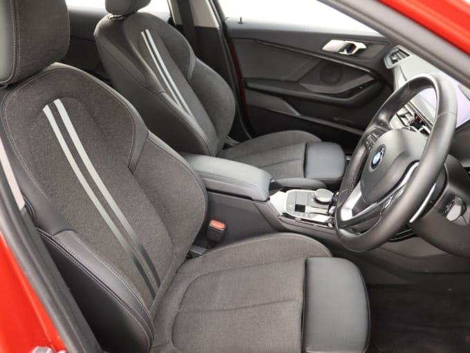 2025 BMW 1 Series