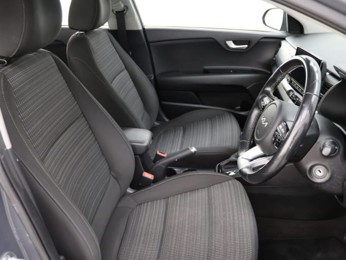 2025 Kia Stonic