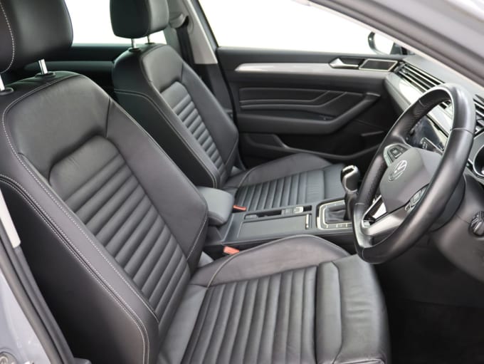 2025 Volkswagen Passat