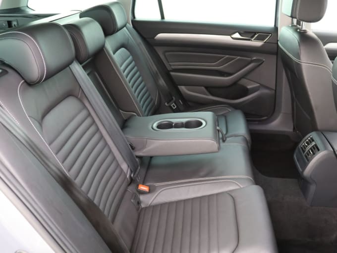 2025 Volkswagen Passat