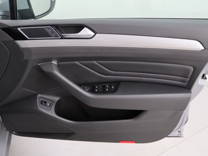 2025 Volkswagen Passat