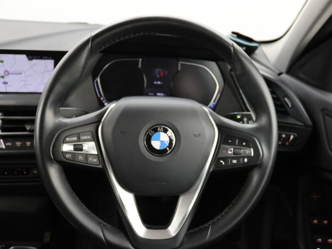 2025 BMW 1 Series