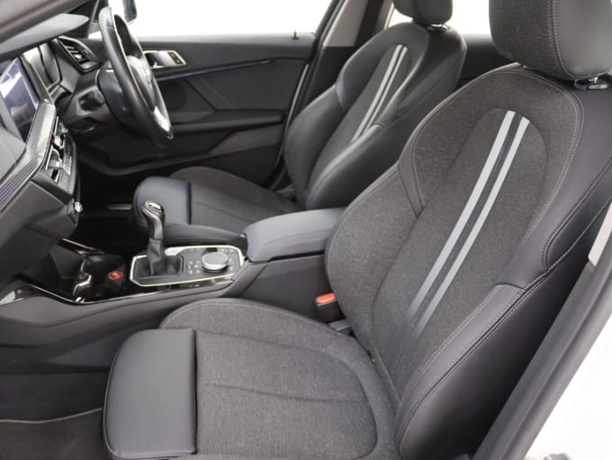 2025 BMW 1 Series