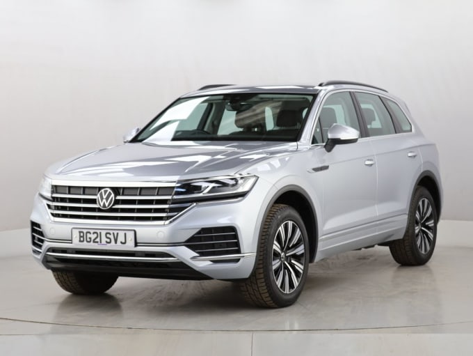 2025 Volkswagen Touareg