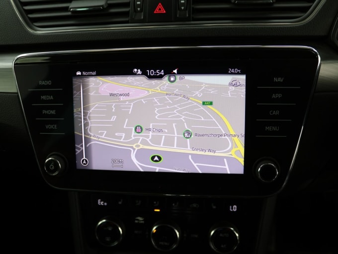 2025 Skoda Superb
