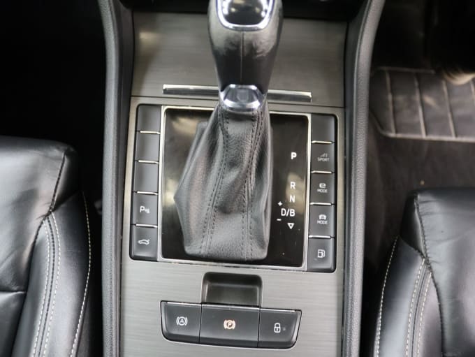 2025 Skoda Superb