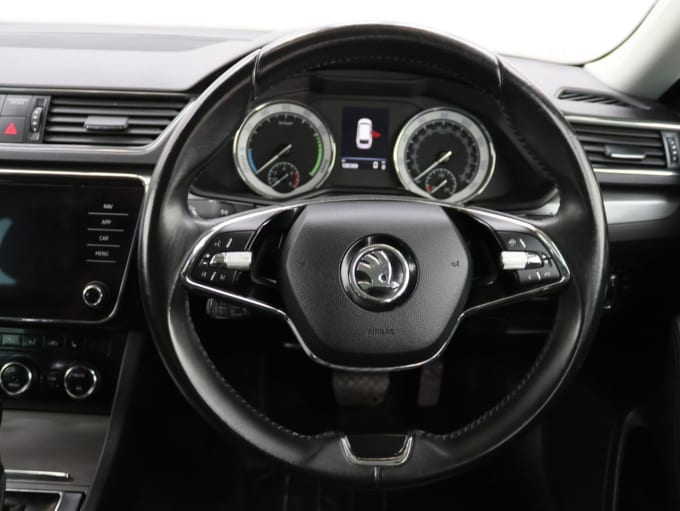 2025 Skoda Superb