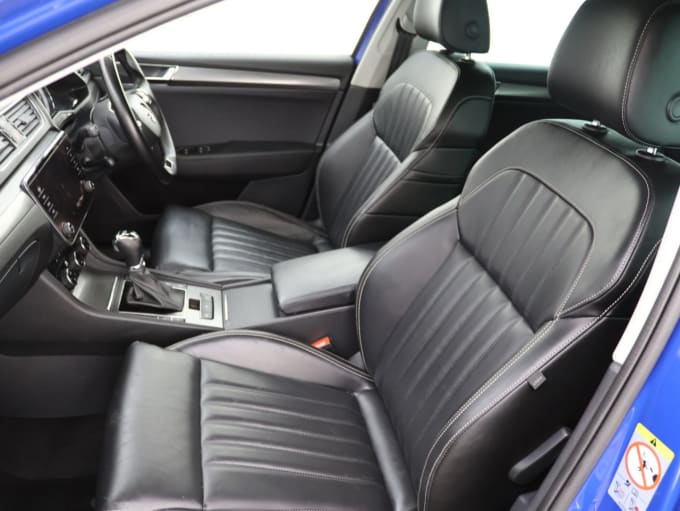 2025 Skoda Superb