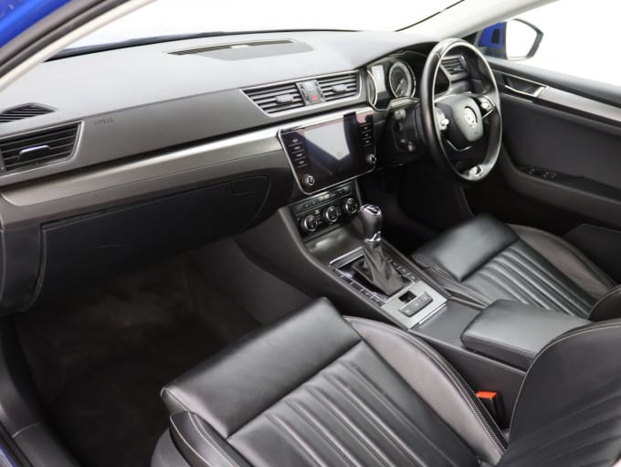 2025 Skoda Superb