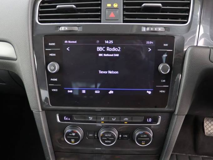 2025 Volkswagen E-golf