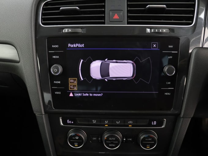 2025 Volkswagen E-golf