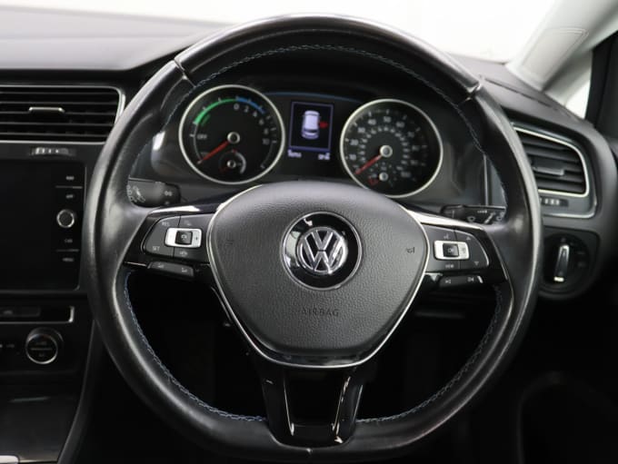 2025 Volkswagen E-golf