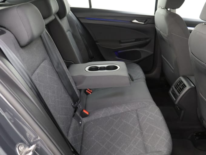 2025 Volkswagen Golf