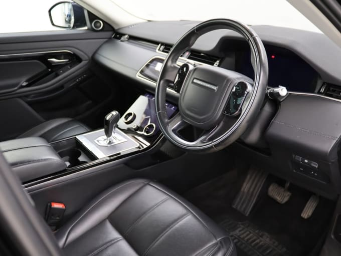 2025 Land Rover Range Rover Evoque