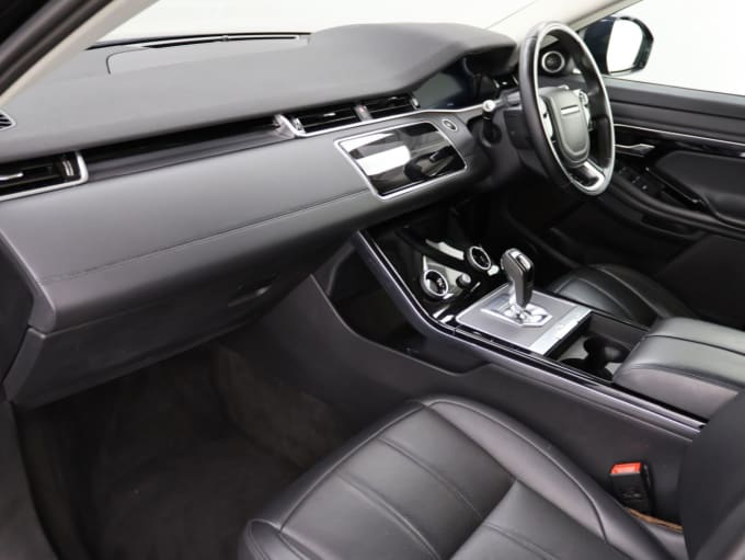 2025 Land Rover Range Rover Evoque
