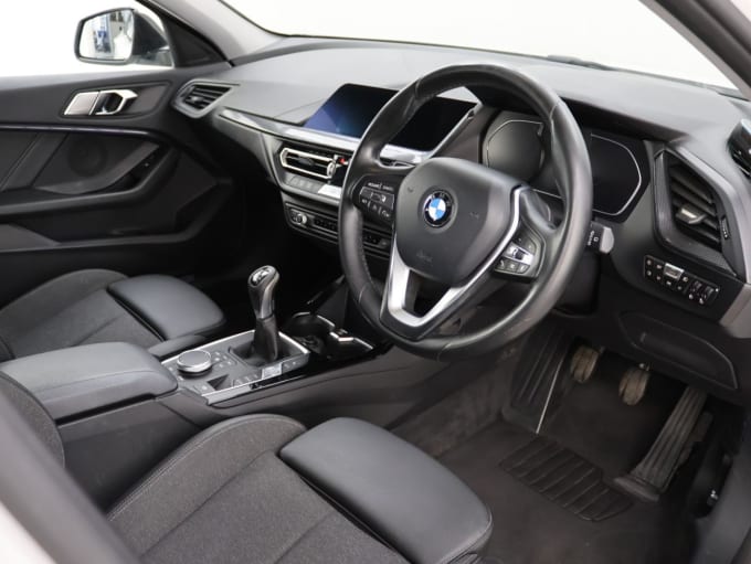 2025 BMW 1 Series