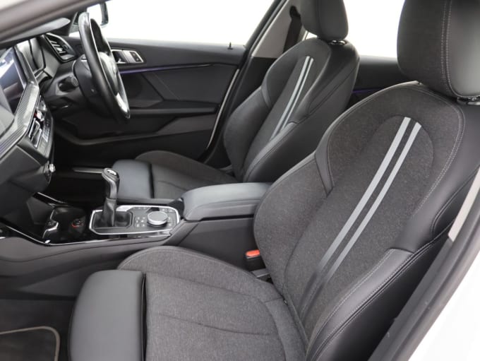 2025 BMW 1 Series