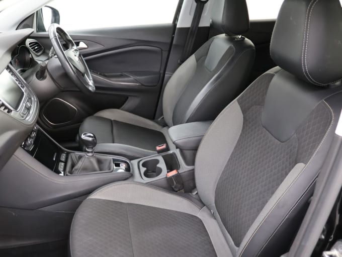2025 Vauxhall Grandland X