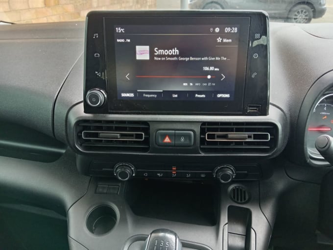 2025 Vauxhall Combo Life
