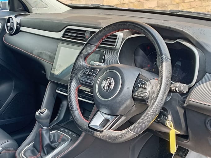 2025 Mg Mg Zs