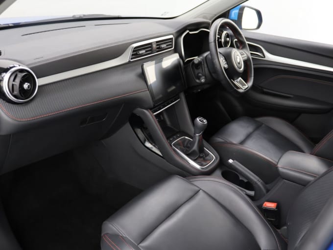 2025 Mg Mg Zs