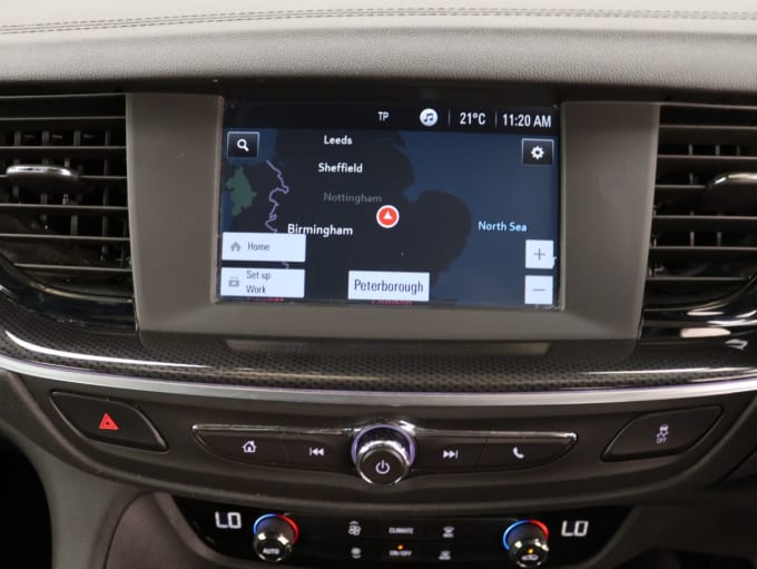 2025 Vauxhall Insignia