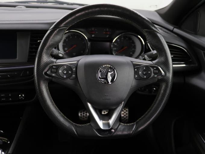2025 Vauxhall Insignia