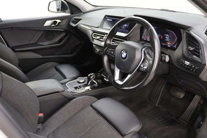 2025 BMW 1 Series