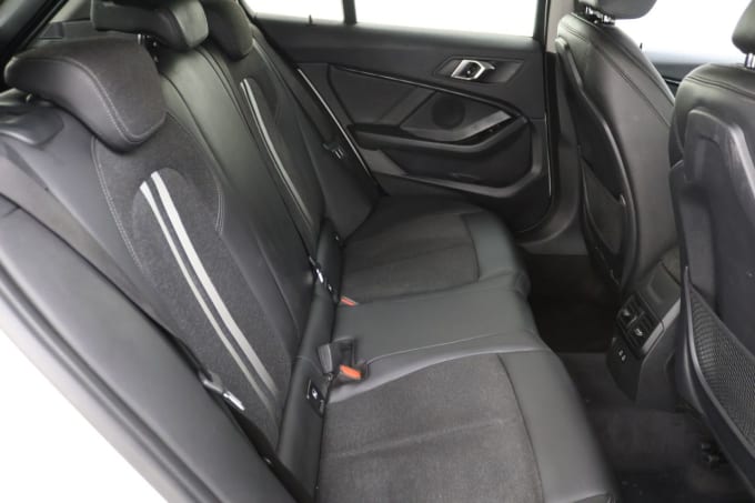 2025 BMW 1 Series