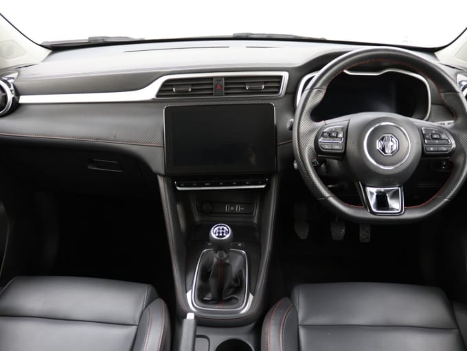 2025 Mg Mg Zs