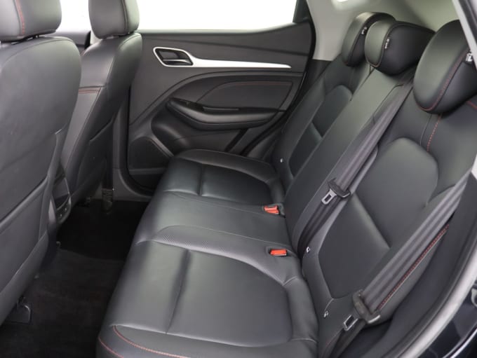 2025 Mg Mg Zs