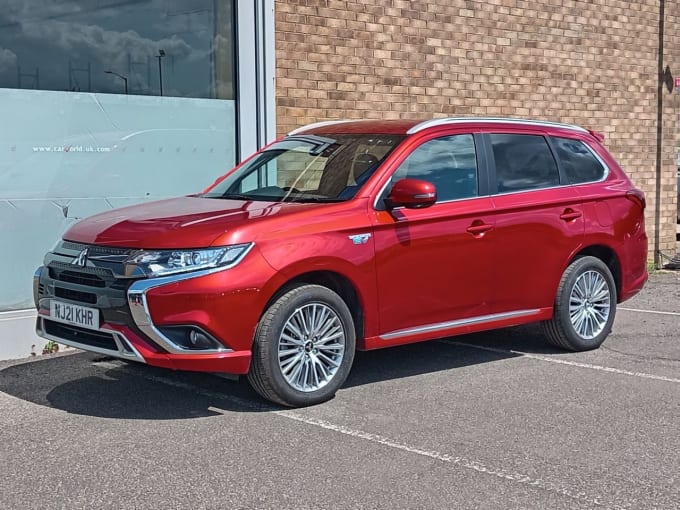 2025 Mitsubishi Outlander