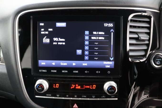 2025 Mitsubishi Outlander