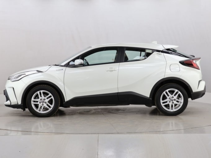 2025 Toyota C-hr