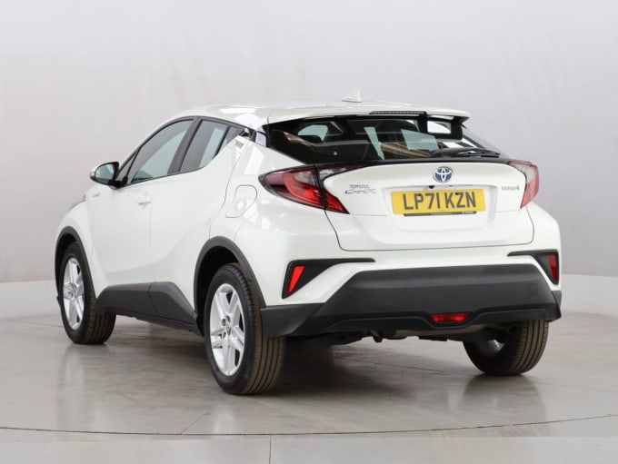 2025 Toyota C-hr