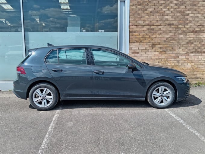 2025 Volkswagen Golf