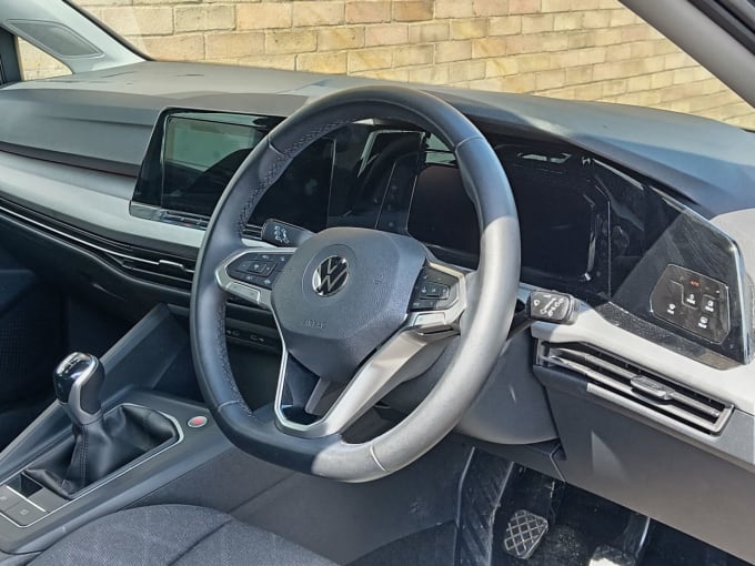 2025 Volkswagen Golf
