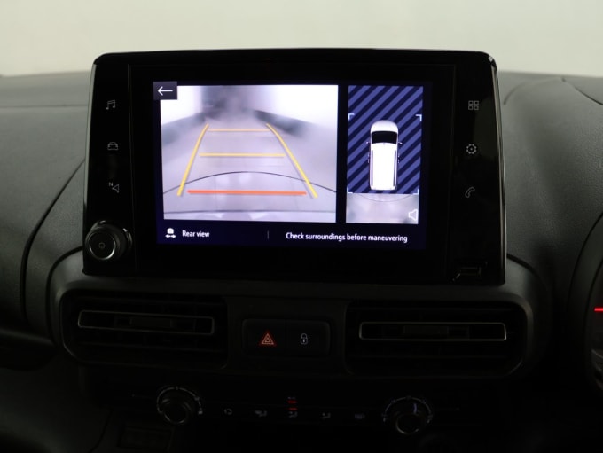 2025 Vauxhall Combo Life