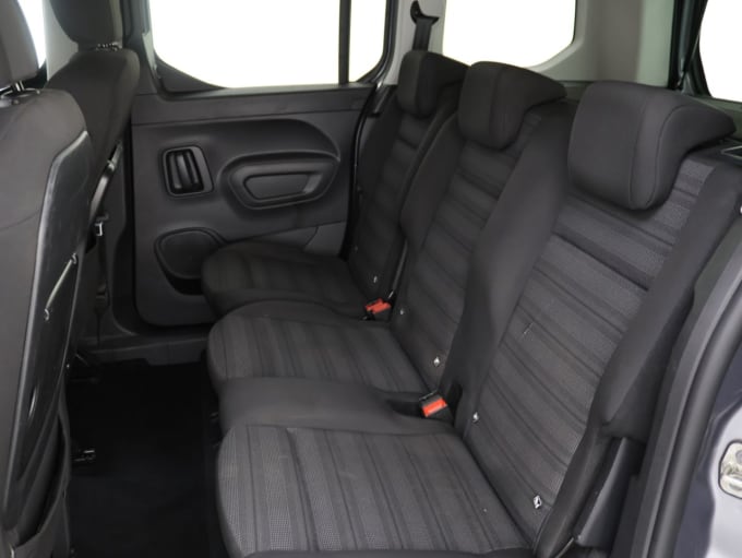 2025 Vauxhall Combo Life