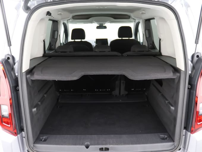 2025 Vauxhall Combo Life