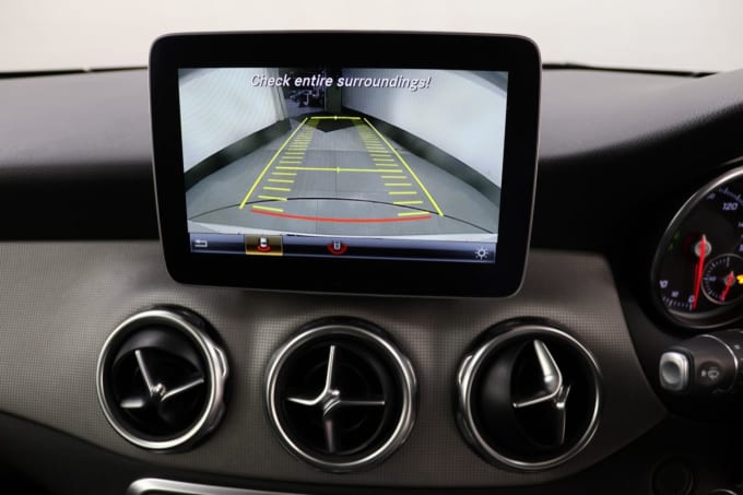 2025 Mercedes-benz Gla Class