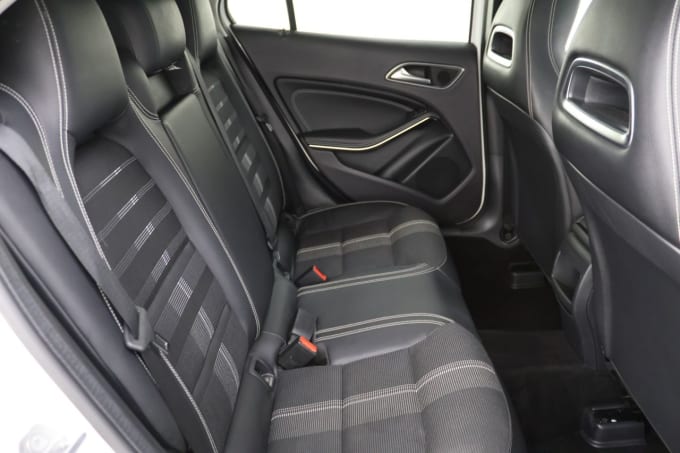 2025 Mercedes-benz Gla Class