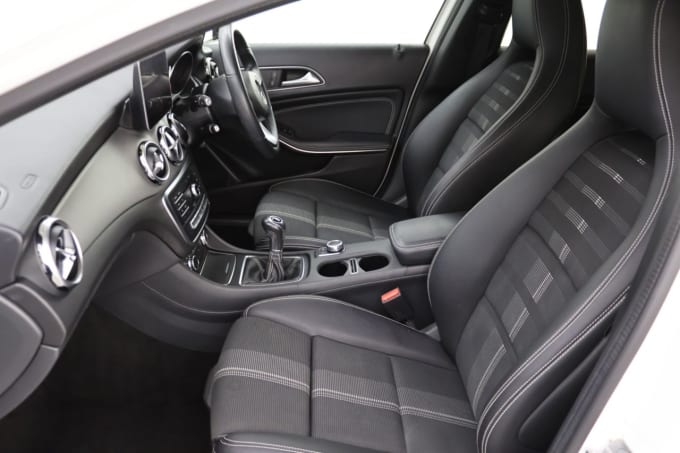 2025 Mercedes-benz Gla Class