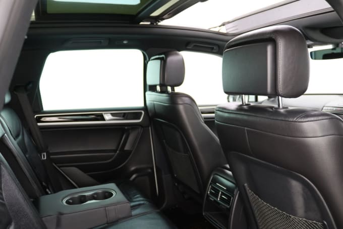 2025 Volkswagen Touareg