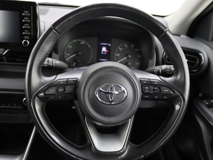 2025 Toyota Yaris