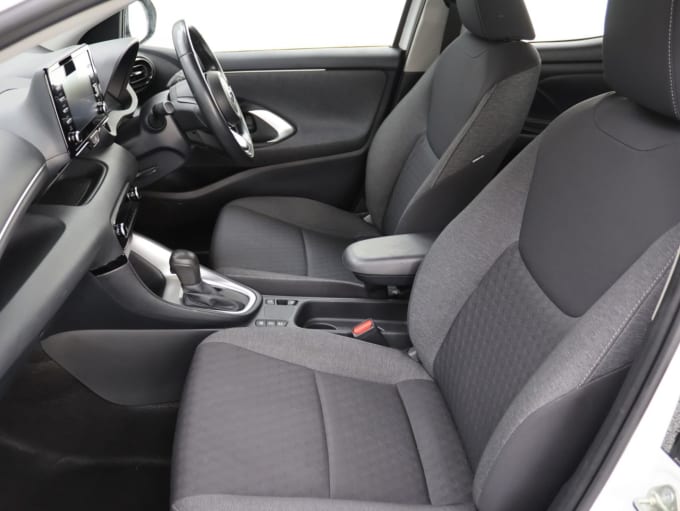 2025 Toyota Yaris